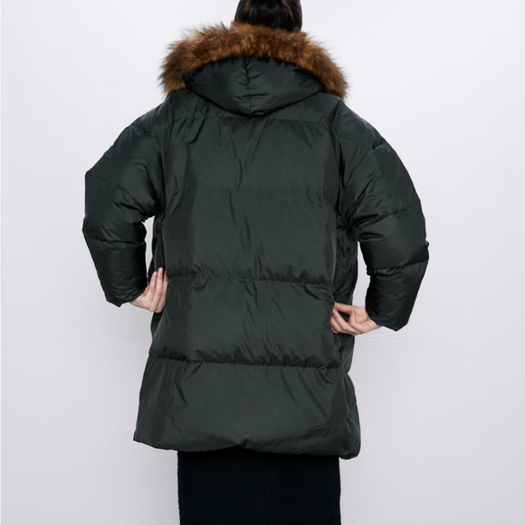 Oversized puffer coat - Picture 7 of 8